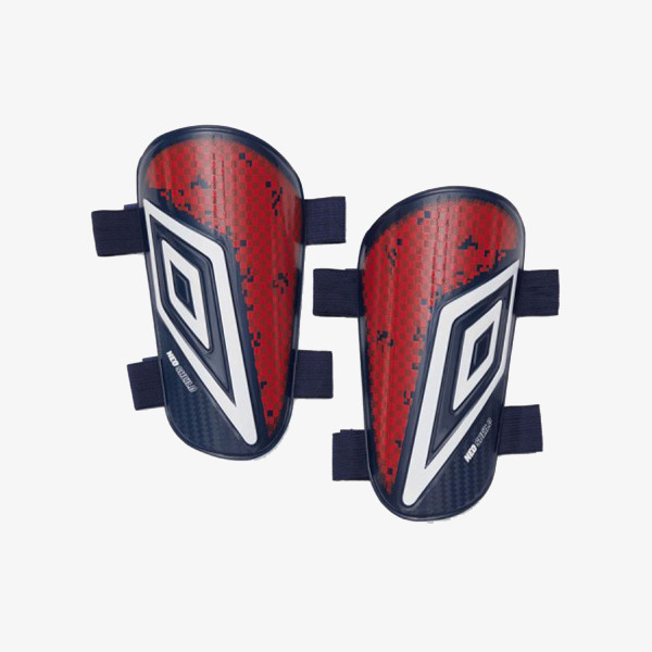 Umbro Kostobran NEO SHIELD GUARD W/CALF STRAPS 