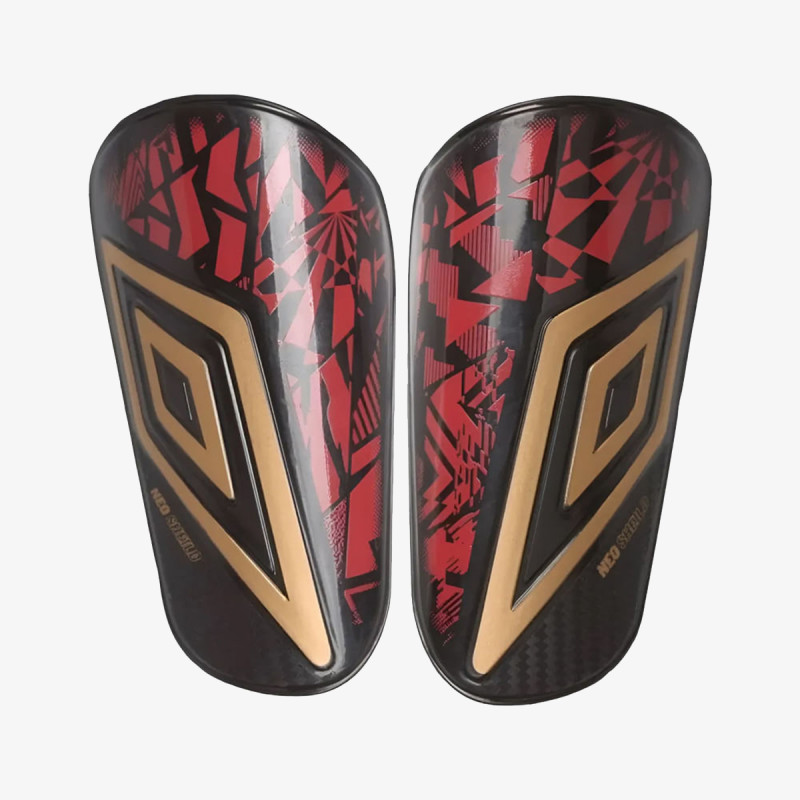 Umbro Kostobran NEO SHIELD GUARD W/CALF STRAPS 