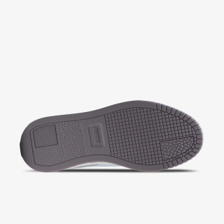 Puma Carina Street 