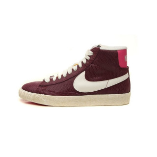 Nike Patike WMNS BLAZER MID SUEDE VNTG 