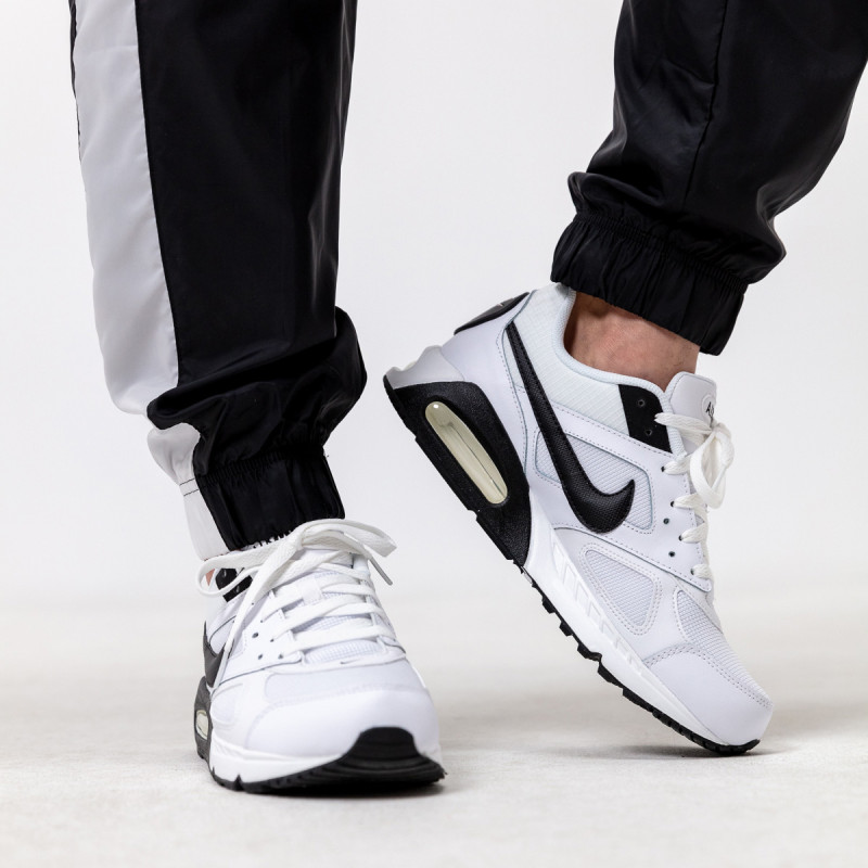 Nike Patike Air Max IVO 