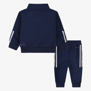 Nike Trenerka Club 