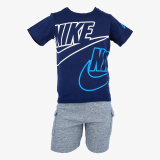 Nike Šorc i majica Short Saint 