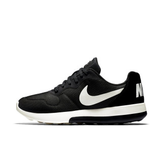 Nike Patike WMNS NIKE MD RUNNER 2 LW 