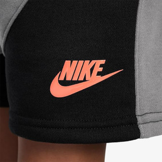 Nike Šorc On The Move 