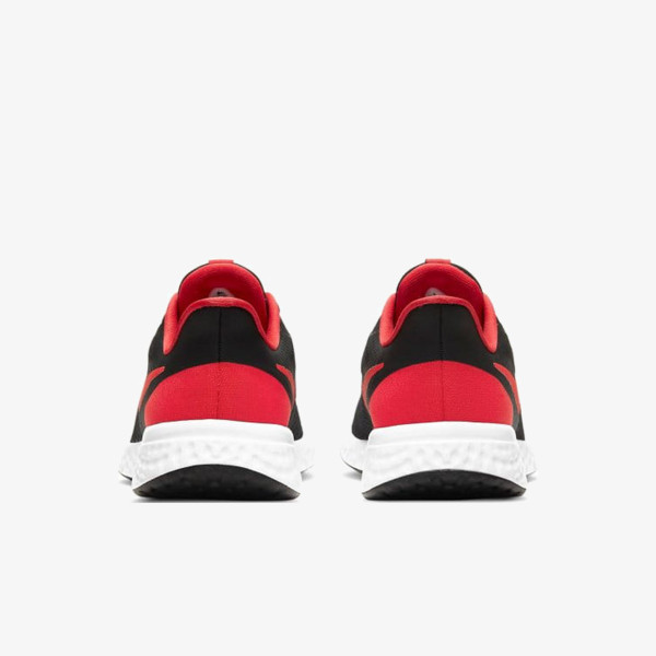 Nike Patike Revolution 5 