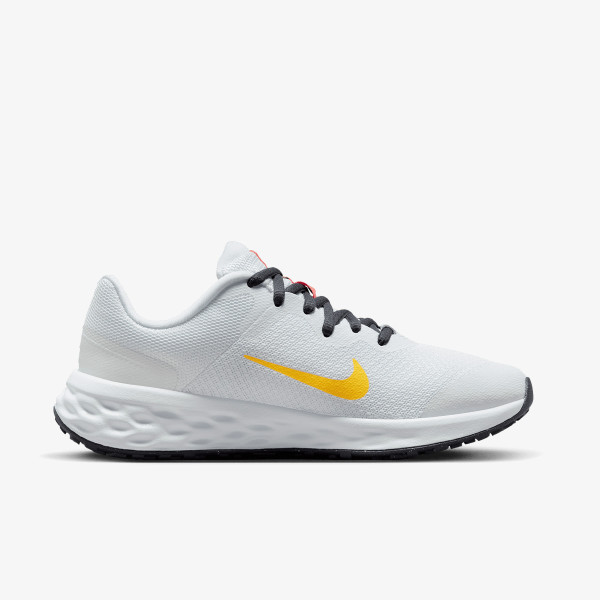 Nike Patike Revolution 6 