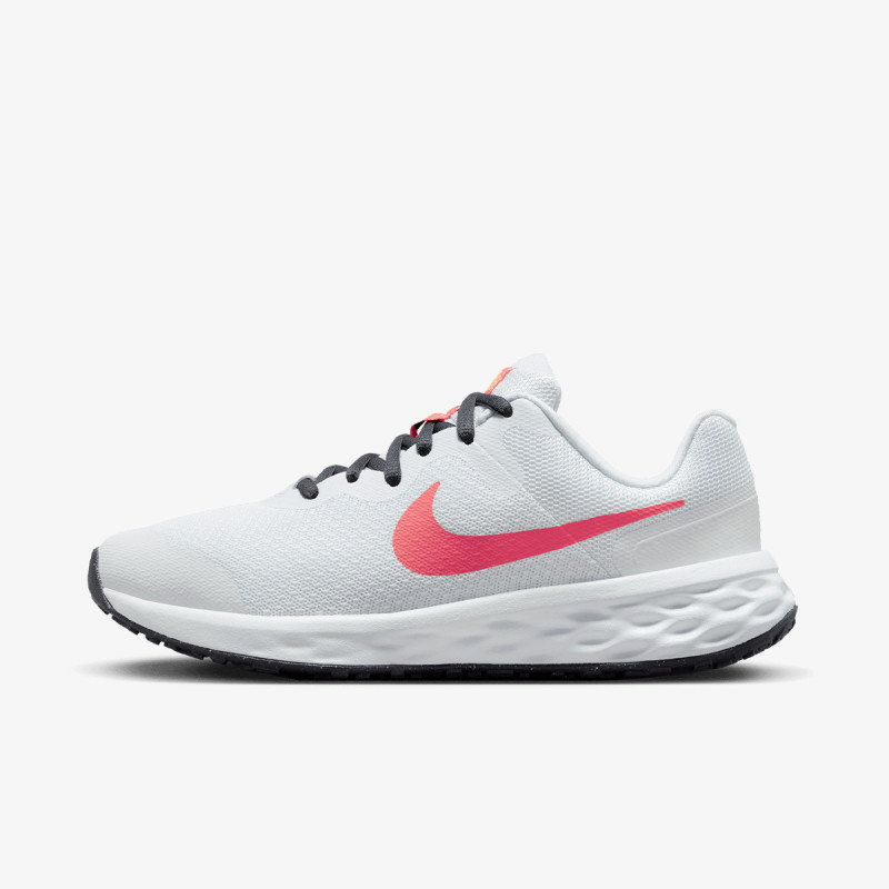 Nike Patike Revolution 6 