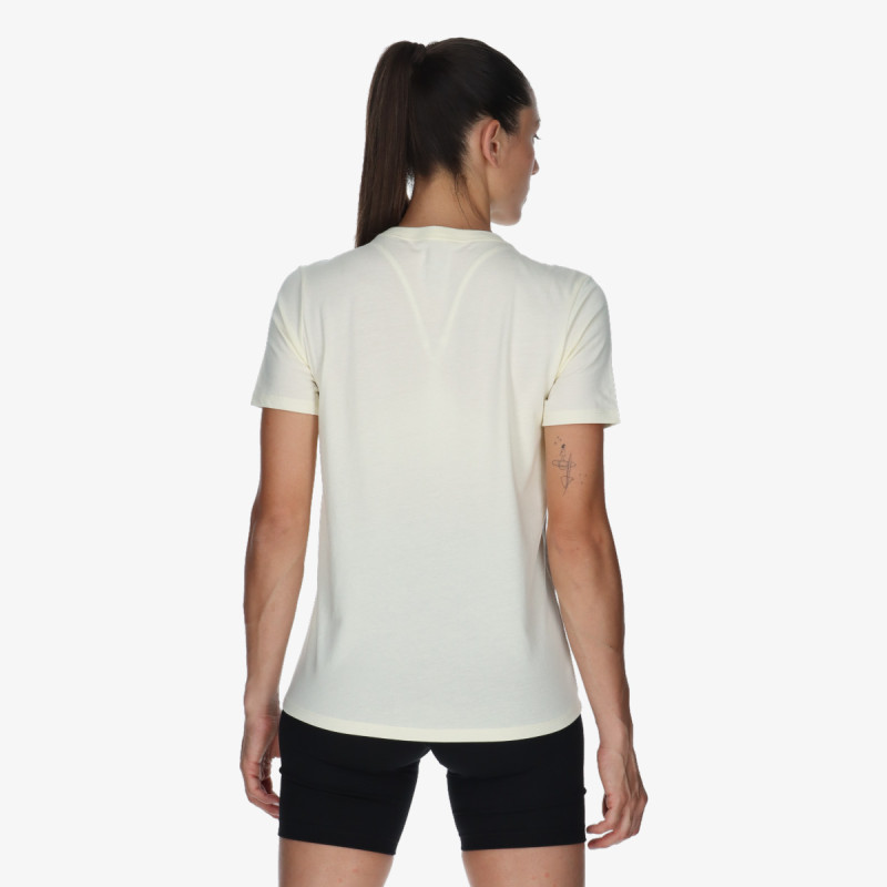 Nike Majica Sportswear Club Essential 