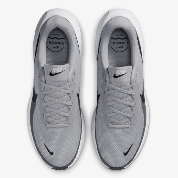 Nike NIKE REVOLUTION 8 