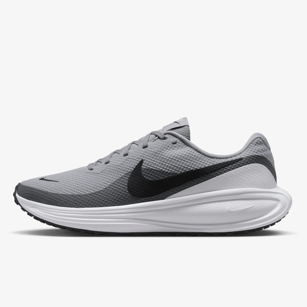 Nike NIKE REVOLUTION 8 