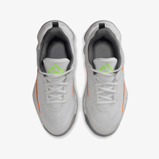 Nike Giannis Immortality 4 